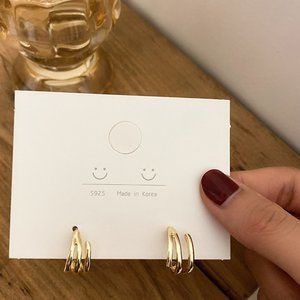 Women Stud Earrings